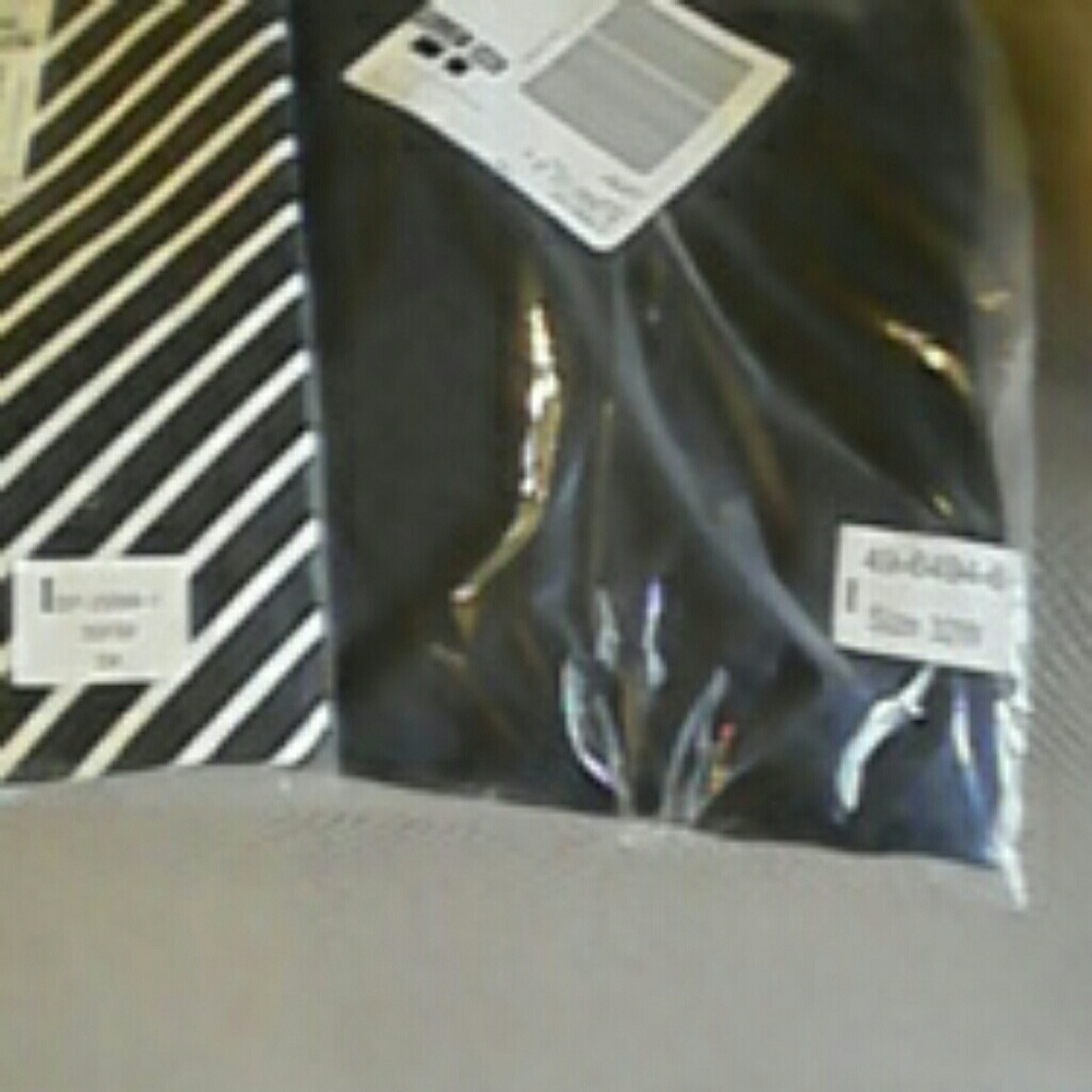 Black and white stretch jean outfit